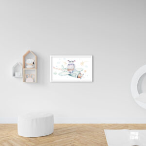 Quadro decorativo para quarto Infantil, “Hipopótamo no Avião” Quarto, 50x30cm com Vidro 3mm e Moldura na cor Branca
