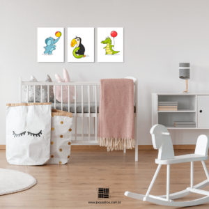 kit de 3 Placas decorativas para quarto Infantil, “Trio de Animais Coloridos “.